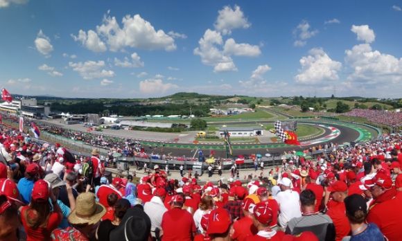 Mogyoród lett az új Monza? – ott voltunk az F1-es Magyar Nagydíjon