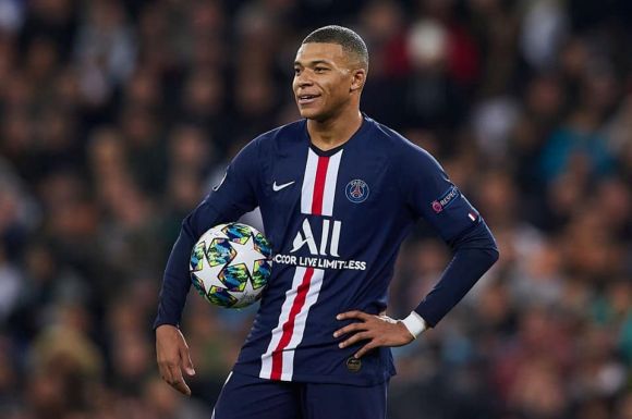 Coutinho Liverpoolba, Mbappé Madridba költözik?