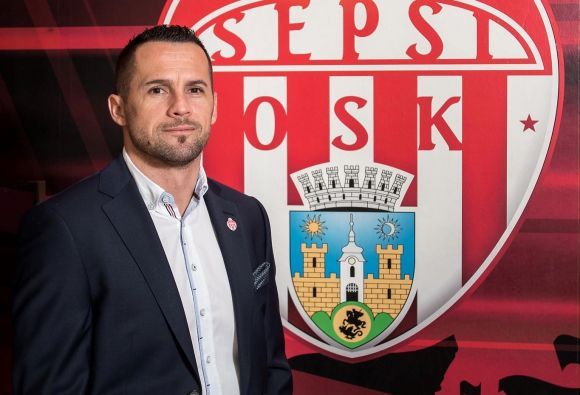 Hadnagy Attila: Megpróbáljuk elkapni a Craiovát 