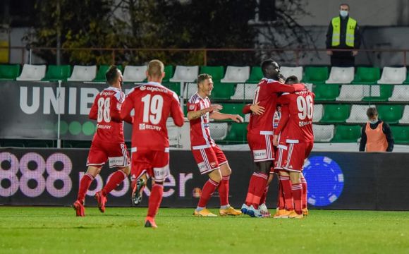 Jogtalanul elvett Sepsi-gól, jogtalanul megadott Dinamo-találat, de így is kiütéssel nyert az OSK